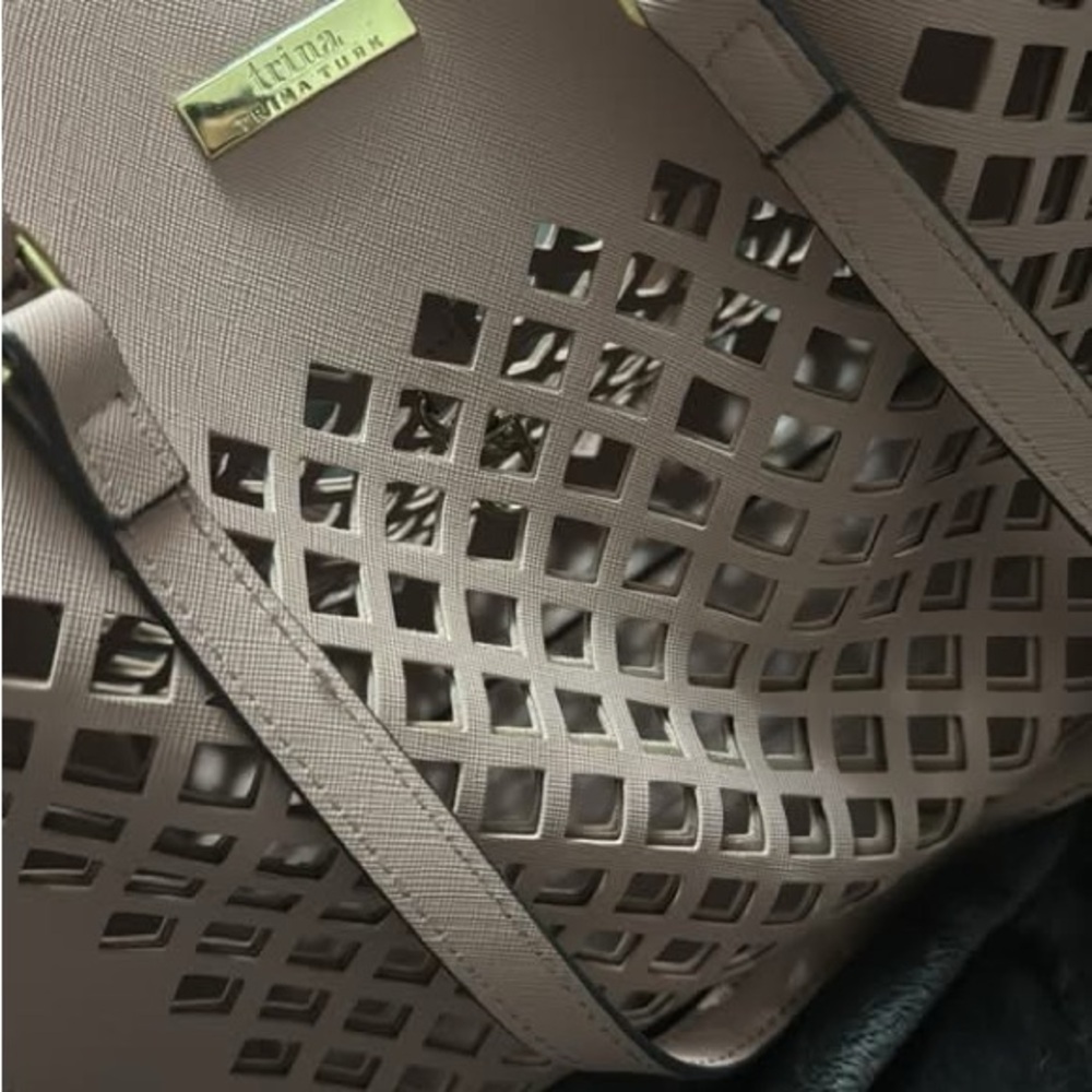 Trina Turk Beige Tote Bag with Chic Design